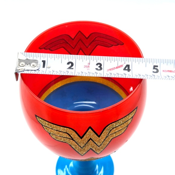 Silver Buffalo LLC DC Comics Wonder Woman 40 oz Glass Goblet - Picture 6 of 7